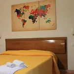 לינה וארוחת בוקר Palazzo Manfredi Vieste, Fronte Mare Con Parcheggio