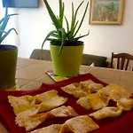 לינה וארוחת בוקר Palazzo Manfredi Vieste, Fronte Mare Con Parcheggio
