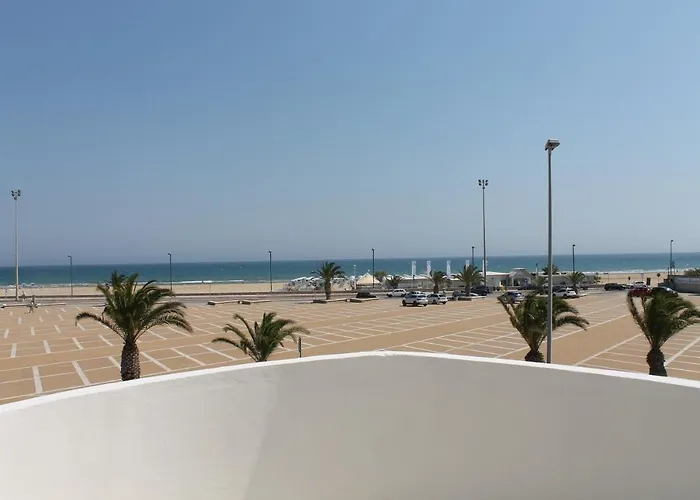 Palazzo Manfredi Vieste, Fronte Mare Con Parcheggio 4*