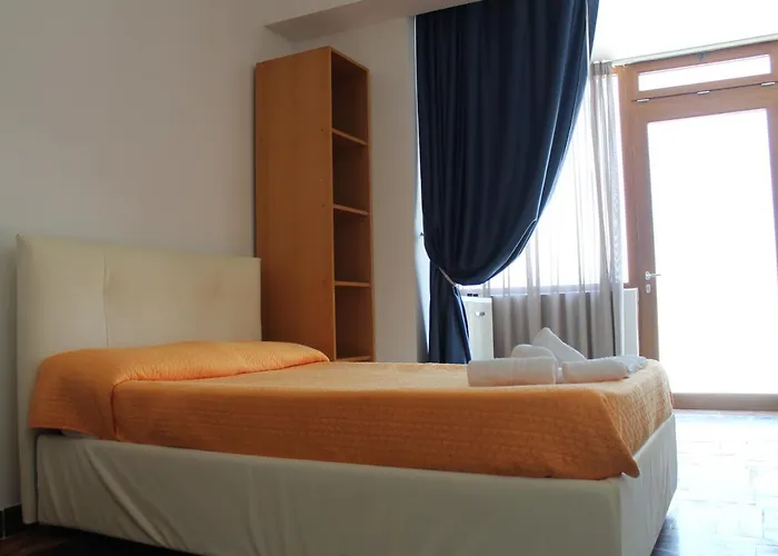 Bed & Breakfast Palazzo Manfredi Vieste, Fronte Mare Con Parcheggio Vieste