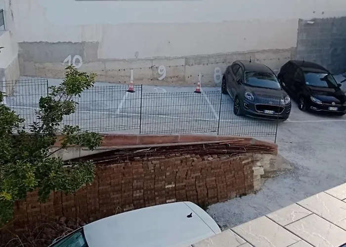 Palazzo Manfredi Vieste, Fronte Mare Con Parcheggio 4* Vieste