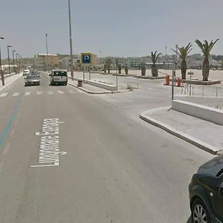 Palazzo Manfredi Vieste, Fronte Mare Con Parcheggio