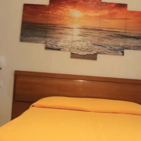 Panzió Palazzo Manfredi Vieste, Fronte Mare Con Parcheggio Vieste