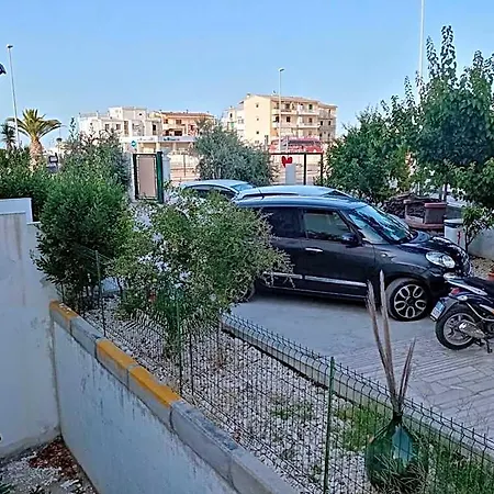Palazzo Manfredi Vieste, Fronte Mare Con Parcheggio 4*