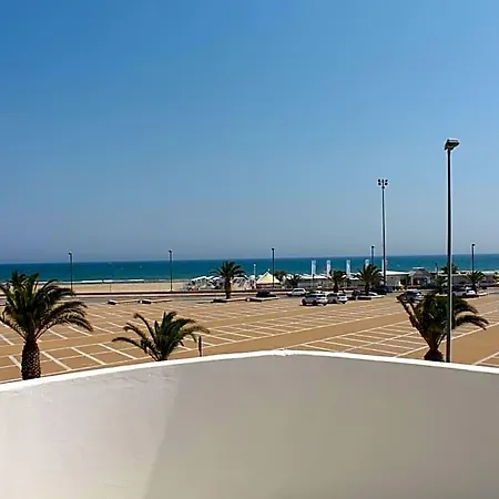 Palazzo Manfredi Vieste, Fronte Mare Con Parcheggio Panzió Vieste