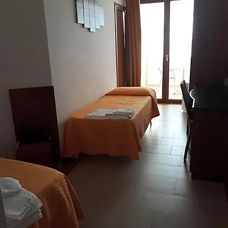 Panzió Palazzo Manfredi Vieste, Fronte Mare Con Parcheggio