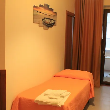 Palazzo Manfredi Vieste, Fronte Mare Con Parcheggio Bed & Breakfast