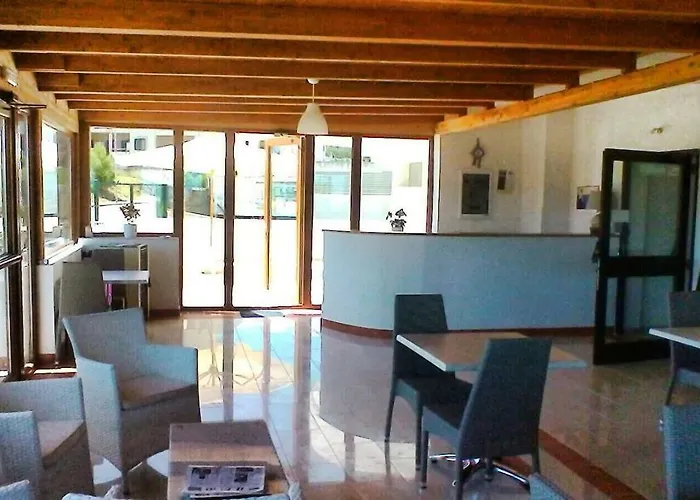 Alojamento de Acomodação e Pequeno-almoço Palazzo Manfredi Vieste, Fronte Mare Con Parcheggio