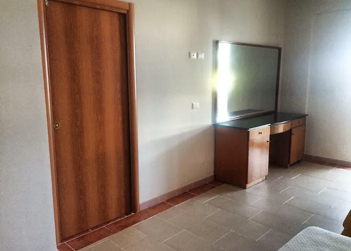 Palazzo Manfredi Vieste, Fronte Mare Con Parcheggio 4*