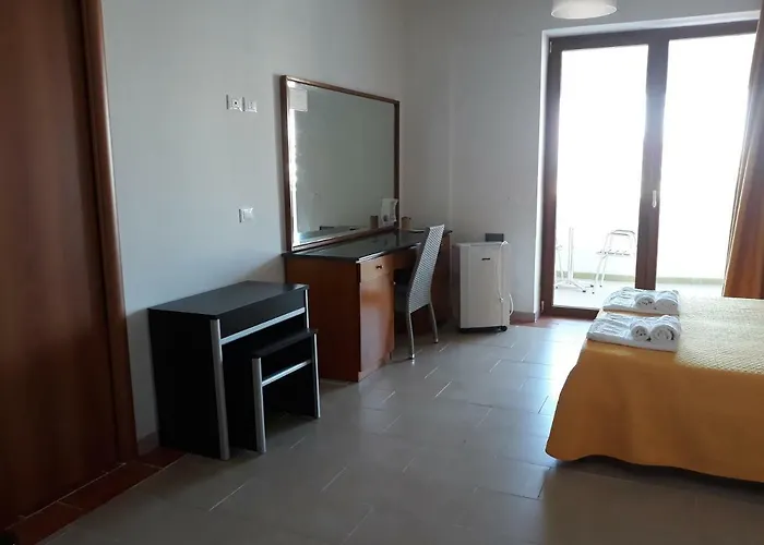 住宿加早餐酒店 Palazzo Manfredi Vieste, Fronte Mare Con Parcheggio